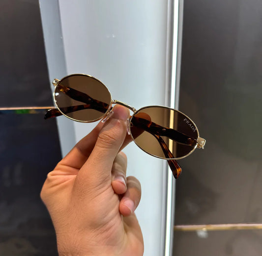 OVAL FRAME GOLD-TONE SUNGLASSES WITH OG KIT