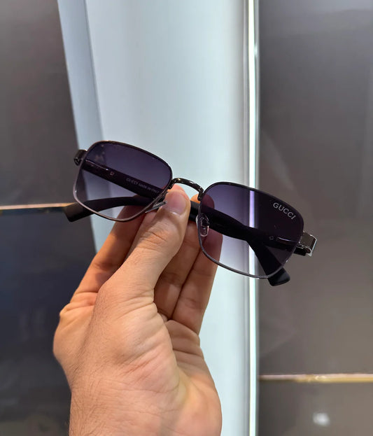 CLASSY SUNGLASSES - BLACK WHITE WITH OG BOX